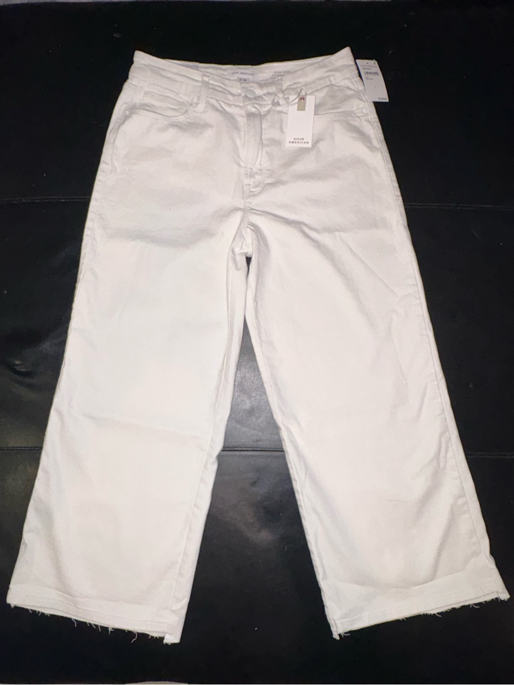 SALE 🎉 NWT Good American Good Waist Palazzo Raw Hem Crop Jeans in White - Picture 8 of 15